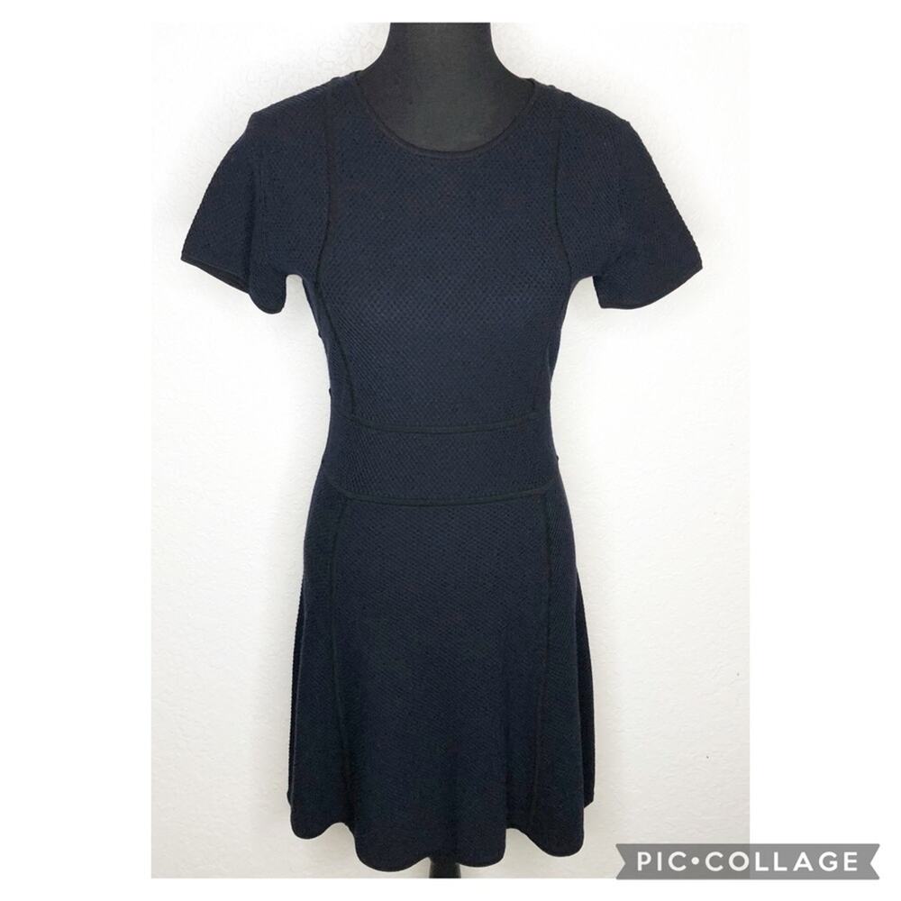 Theory Alancy Mega navy blue black knit overlay‎ dress size Medium